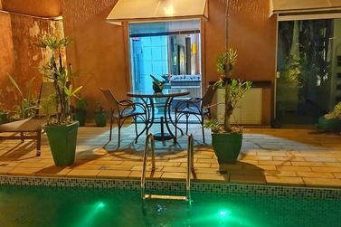 Sobrado &agrave; venda - JARDIM DOS PINHEIROS