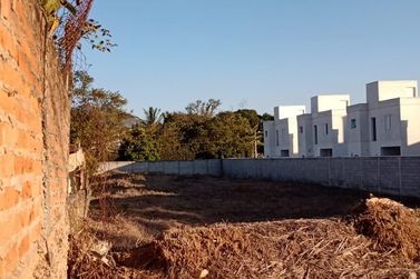 Terreno &agrave; venda - 3470m&sup2; - LOTEAMENTO JARDIM MORUMBI