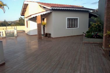Ch&aacute;cara &agrave; venda - 474m&sup2; - VALE DO RIO CACHOEIRA