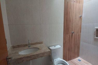 Casa &agrave; venda - 98m&sup2; - Nova Cerejeiras