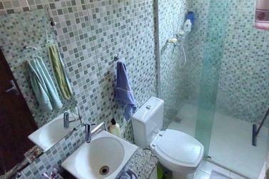 Ch&aacute;cara &agrave; venda - 750m&sup2; - Vila Santa Helena