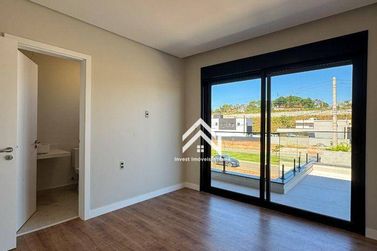 Casa &agrave; venda - 236m&sup2; - Condom&iacute;nio Vista da Serra