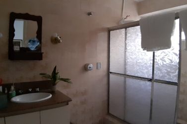 Casa &agrave; venda - 197m&sup2; - VILA RICA