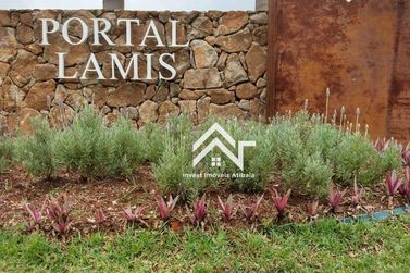 Terreno &agrave; venda - 300m&sup2; - Portal Lamis