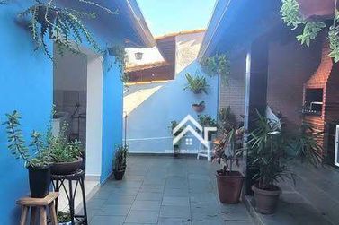 Casa &agrave; venda - 180m&sup2; - Jardim Santos Dumont