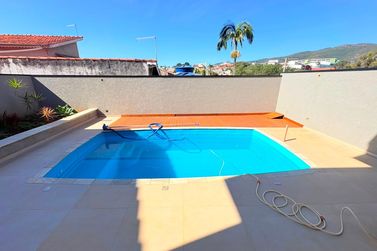 Casa &agrave; venda - 153m&sup2; - Jardim Jaragu&aacute;
