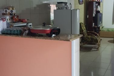 Casa &agrave; venda - NOVA CEREJEIRA