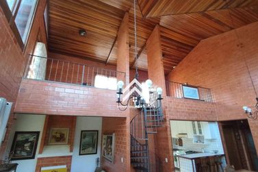 Casa &agrave; venda - 390m&sup2; - Condominio Palavra da Vida