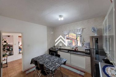 Ch&aacute;cara &agrave; venda - 891m&sup2; - Jardim Imperial