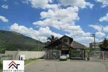 Terreno &agrave; venda - 450m&sup2; - Condom&iacute;nio Residencial &Aacute;gua Verde