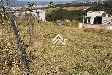 Terreno &agrave; venda - 380m&sup2; - Atibaia Belvedere