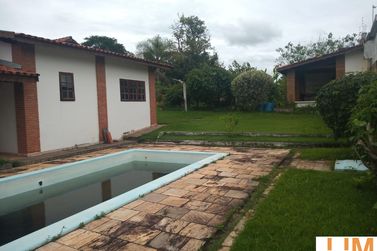 Ch&aacute;cara &agrave; venda - 299m&sup2; - JARDIM CENTEN&Aacute;RIO