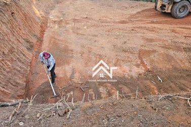 Terreno &agrave; venda - 5100m&sup2; - Recanto dos Palmares