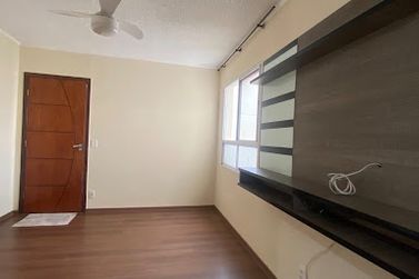 Apartamento &agrave; venda - 52m&sup2; - Caetetuba