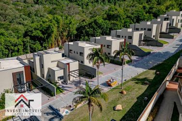 Casa para alugar - 221m&sup2; - Vila Santista