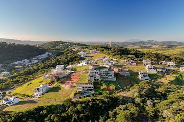 Terreno &agrave; venda - 793m&sup2; - Condom&iacute;nio Itapor&atilde;
