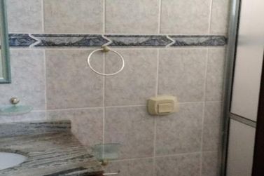 Casa &agrave; venda - 625m&sup2; - JARDIM SHANGRI-L&Aacute;