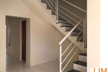 Casa &agrave; venda - 182m&sup2; - Nova Cerejeiras