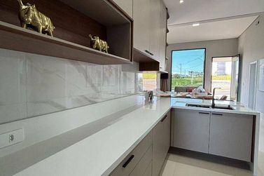 Casa &agrave; venda - 182m&sup2; - Elementum Residencial Atibaia