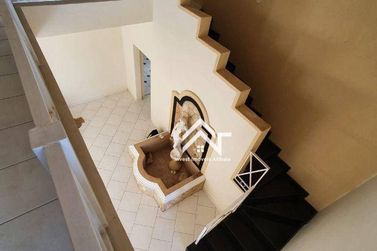 Casa para alugar - 453m&sup2; - Condominio Parque das Gar&ccedil;as II