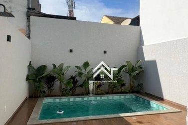Casa &agrave; venda - 140m&sup2; - Jardim Jaragu&aacute;