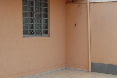 Casa &agrave; venda - 200m&sup2; - Loanda