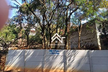 Terreno &agrave; venda - 331m&sup2; - Parque Fern&atilde;o Dias