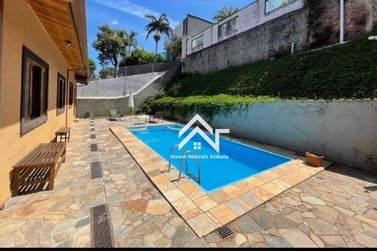 Casa para alugar - 275m&sup2; - Cidade Sat&eacute;lite