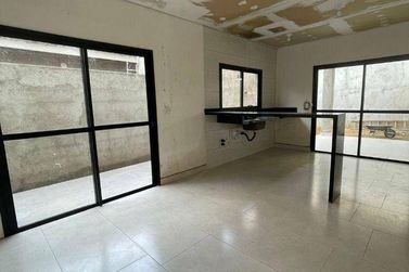 Sobrado &agrave; venda - 140m&sup2; - Jardim Maristela