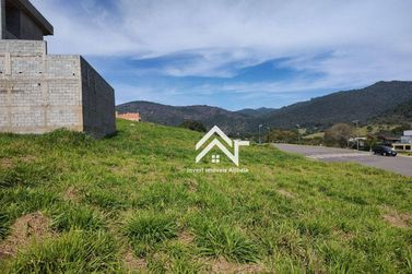 Terreno &agrave; venda - 300m&sup2; - Laranja Azeda