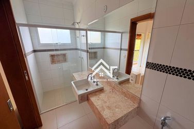 Casa para alugar - 135m&sup2; - Nova Gard&ecirc;nia
