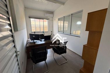 Sal&atilde;o Comercial &agrave; venda - 242m&sup2; - Jardim Brasil