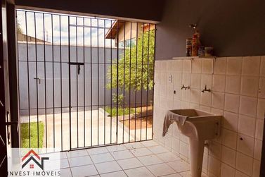 Casa para alugar - 141m&sup2; - Jardim dos Pinheiros