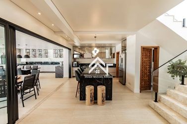 Casa &agrave; venda - 365m&sup2; - Condom&iacute;nio Shambala III