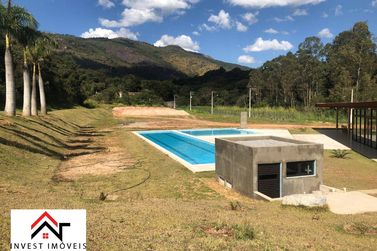 Terreno &agrave; venda - 1051m&sup2; - Itapor&atilde;