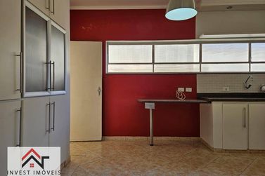 Casa &agrave; venda - 369m&sup2; - Centro
