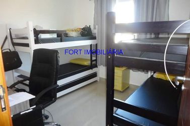 Casa &agrave; venda - 165m&sup2; - ITAPETINGA