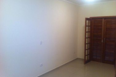 Apartamento para alugar - 75m&sup2; - ALVIN&Oacute;POLIS
