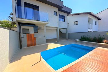 Casa &agrave; venda - 153m&sup2; - Jardim Jaragu&aacute;