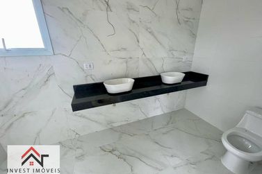 Casa &agrave; venda - 270m&sup2; - Condom&iacute;nio Vale das &Aacute;guas