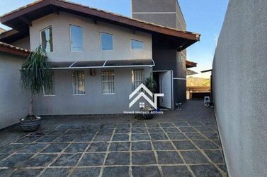 Casa &agrave; venda - 190m&sup2; - Jardim Jaragu&aacute;