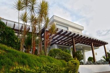 Casa &agrave; venda - 480m&sup2; - Condom&iacute;nio Porto Atibaia