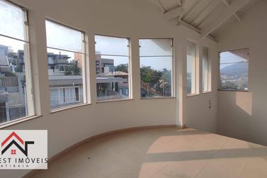 Casa &agrave; venda - 330m&sup2; - Condom&iacute;nio &Aacute;gua Verde