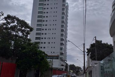 Apartamento &agrave; venda - 96m&sup2; - Centro