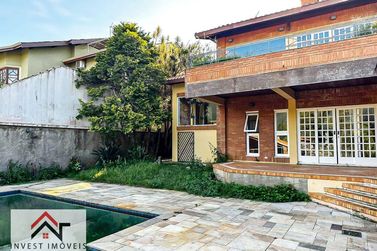 Casa &agrave; venda - 900m&sup2; - Vila Petr&oacute;polis