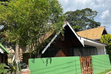 Casa &agrave; venda - RIO ABAIXO