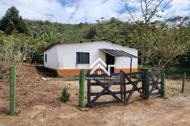 S&iacute;tio &agrave; venda - 532400m&sup2; - Pe&atilde;o