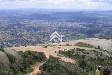 Casa para alugar - 63m&sup2; - Loteamento Vale das Flores