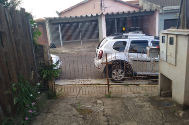 Casa &agrave; venda - ALVIN&Oacute;POLIS