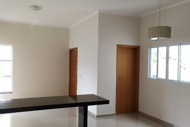 Casa &agrave; venda - 140m&sup2; - CONDOM&Iacute;NIO ATIBAIA PARK I